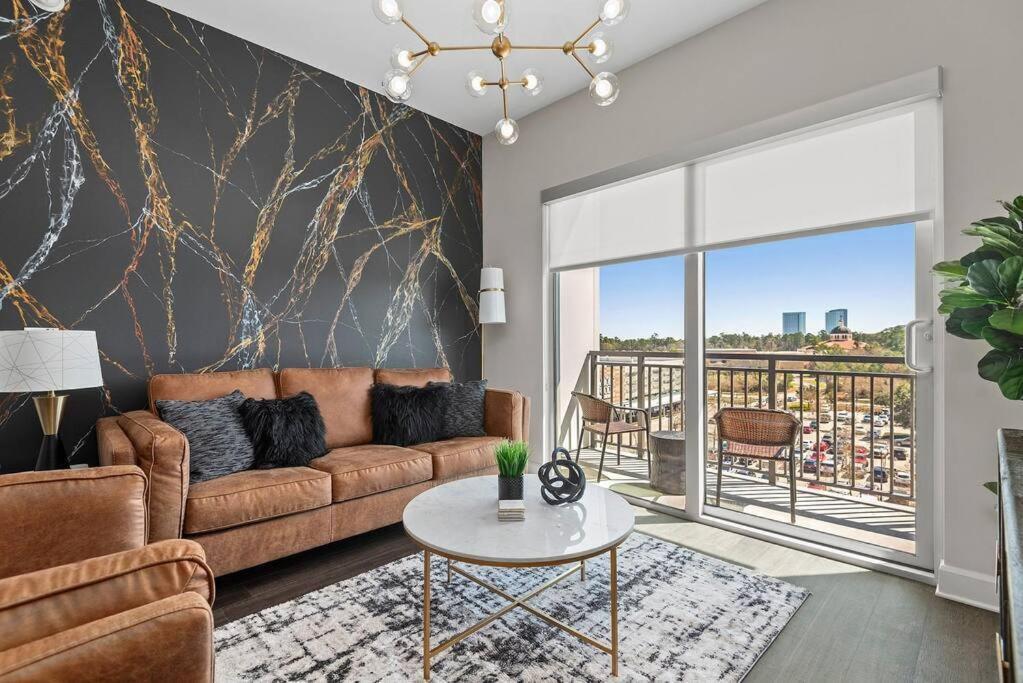 The Executive Suite The Woodlands Exteriér fotografie